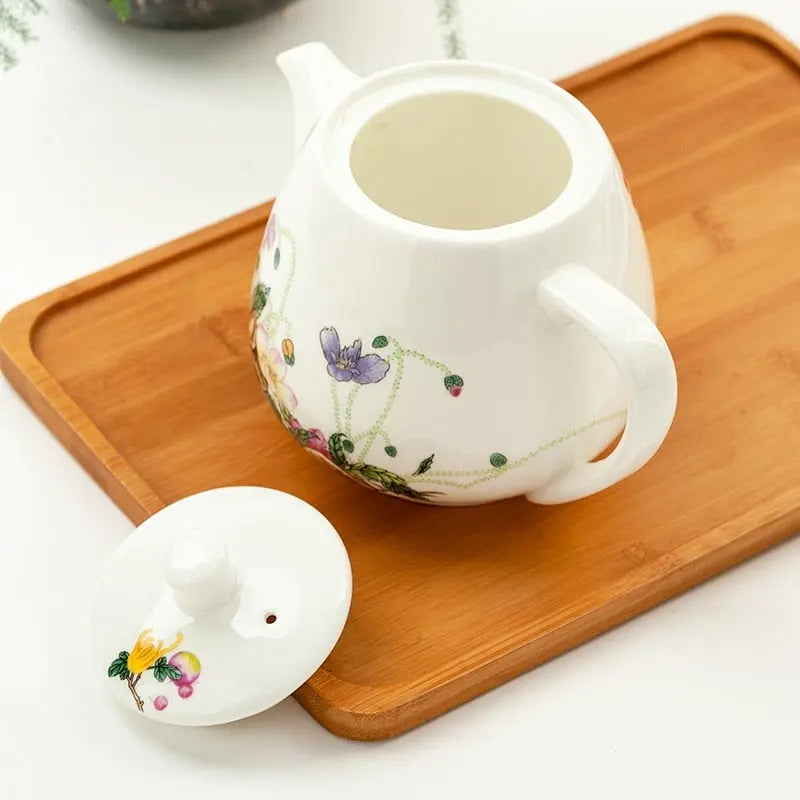Théière Chinoise en Porcelaine Blanche Fleurs 450ML - 900ML